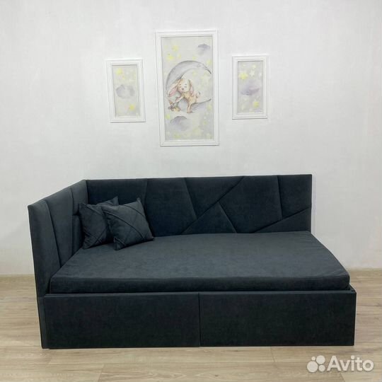 Детская кровать из массива