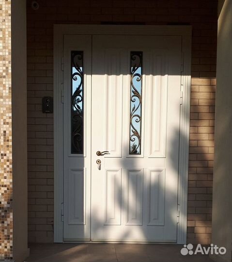 Двери входные