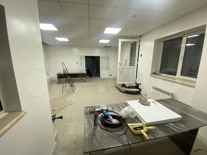 Склад, 300 м²