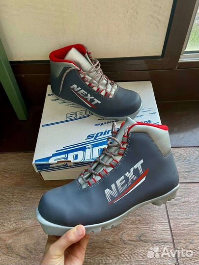 Лыжные ботинки spine next