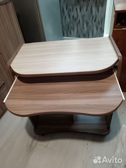 Компьютерный столик бу