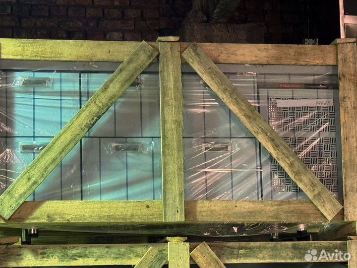 Холодильный стол с ящиками Hicold GN222/TN