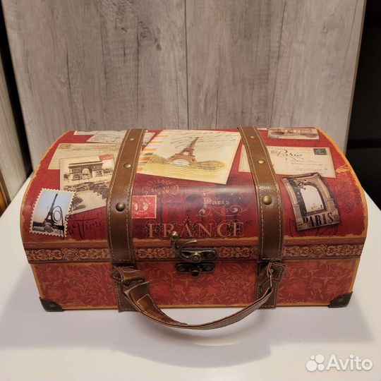 Сундук, шкатулка для украшений