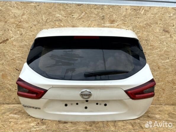 Крышка багажника Ниссан Кашкай Дж11