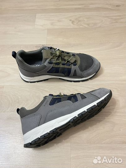 Кроссовки мужские Geox р.41 Новые