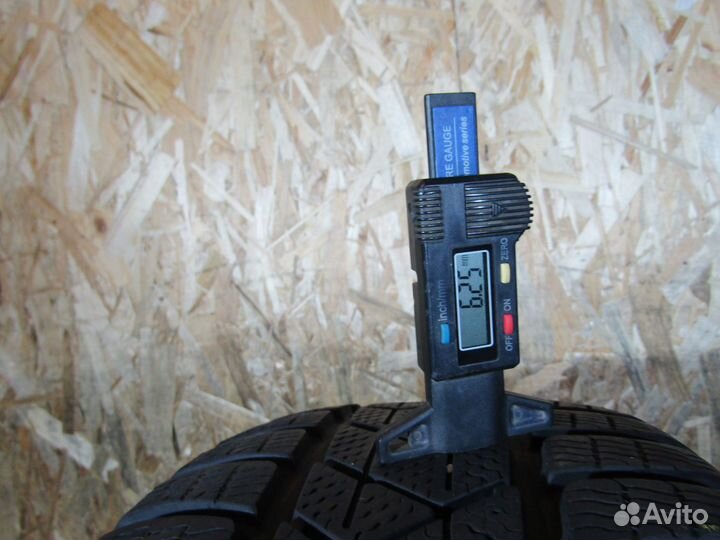 Pirelli Winter Sottozero 3 225/55 R17