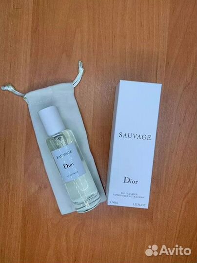 Christian dior Sauvage 40мл