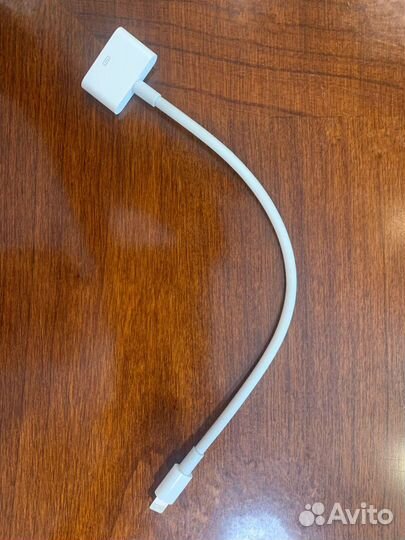 Оригинал Apple Lightning to 30-pin Adapter (0.2 m)