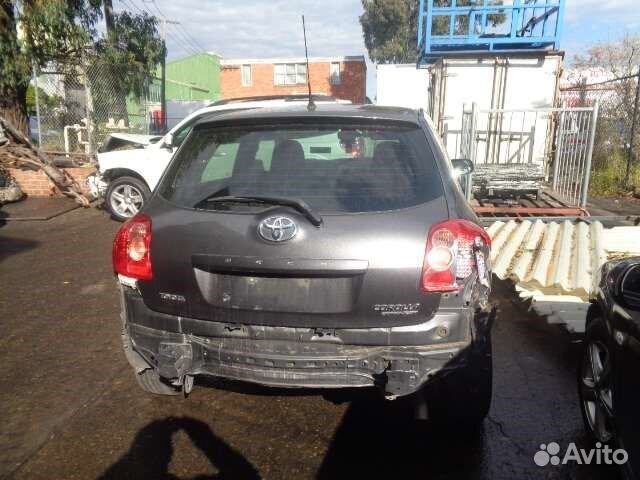 Разбор на запчасти Toyota Auris E15