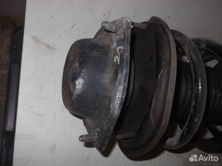 Амортизатор передний Hyundai Getz 2002-2010