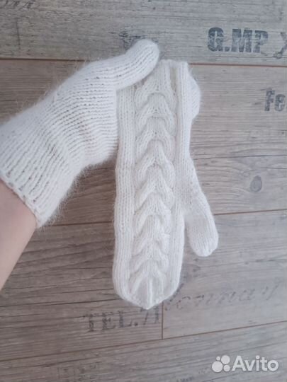 Варежки вязаные ручной работы женские