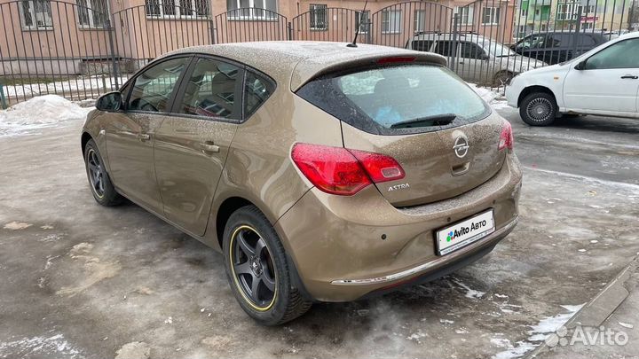 Opel Astra 1.6 AT, 2013, 144 100 км