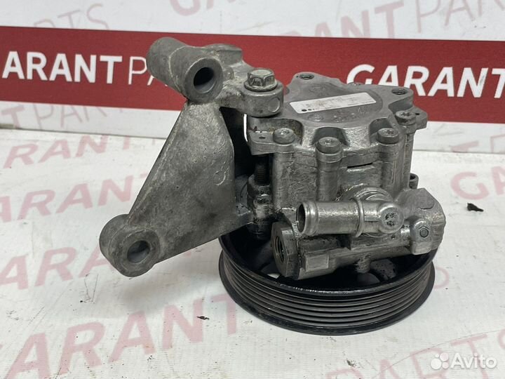 Насос гур Cadillac CTS 08-13