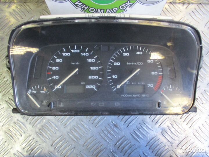 Панель приборов c MFA Volkswagen Golf 3 92г