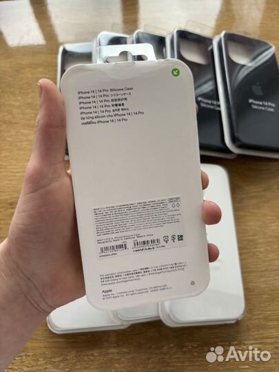 Чехол на iPhone 14 pro оптом