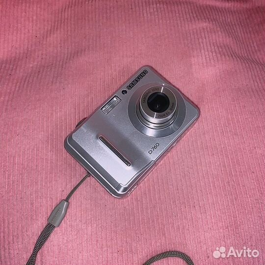 Винтажный y2k фотоаппарат Samsung