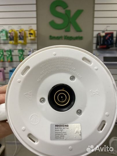 Чайник электрический redmond 2.3L(новый)тмн11