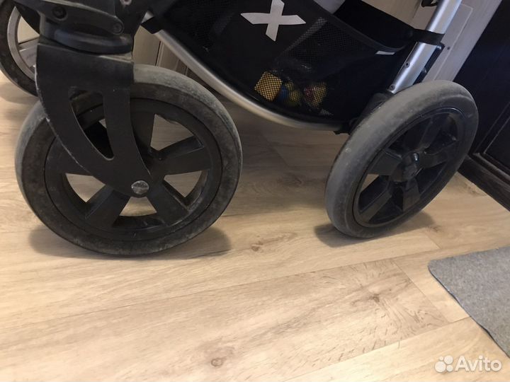 Прогулочная коляска x-lander