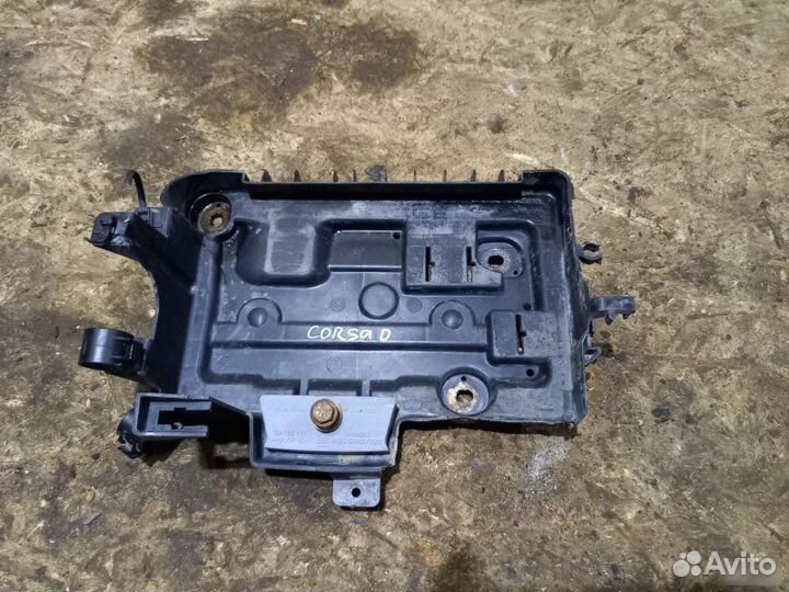 Полка для акуумулятора Opel Corsa D Z12XEP 2007