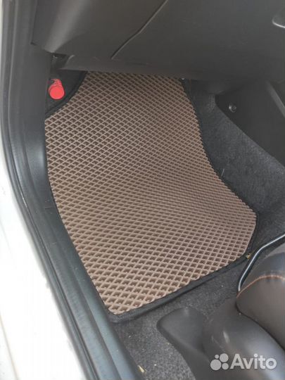 Автоковрики EVA на Honda Fit Shuttle