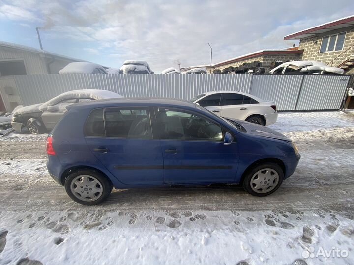 Запчасти на volkswagen golf 5