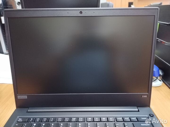 Ноутбук Lenovo E490