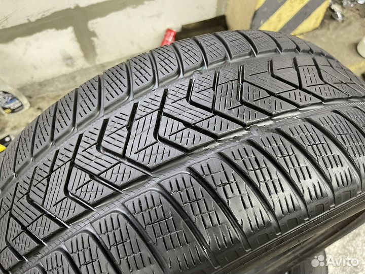 Pirelli Scorpion Winter 255/55 R19 111H