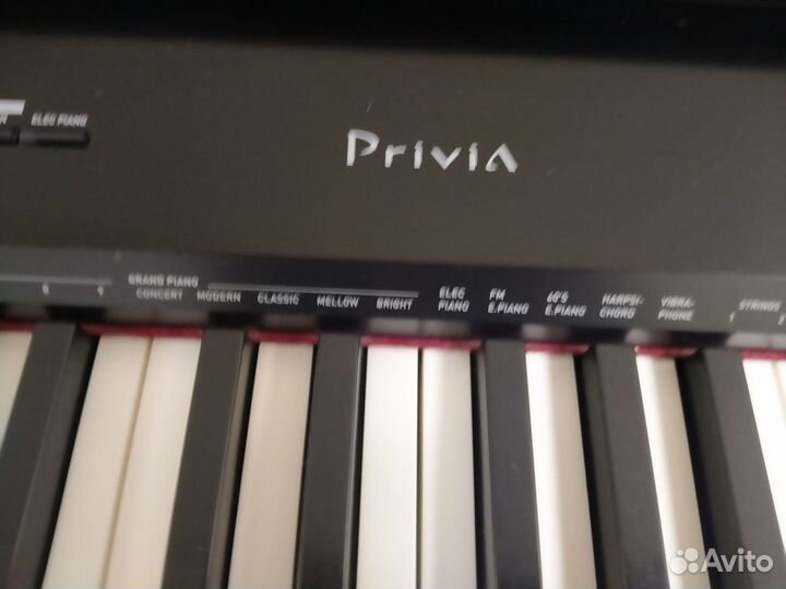 Цифровое пианино Casio Privia px-150 (3 педали)