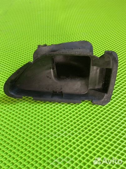 Рейндж ровер спорт 1 воздуховод пыльник