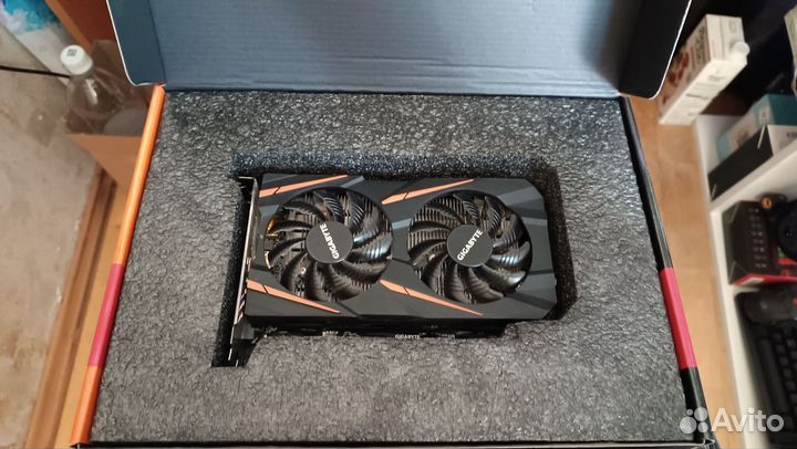 Видеокарта rx560 4gb