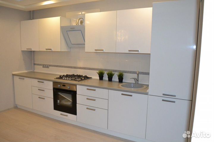 Кухонный гарнитур новый