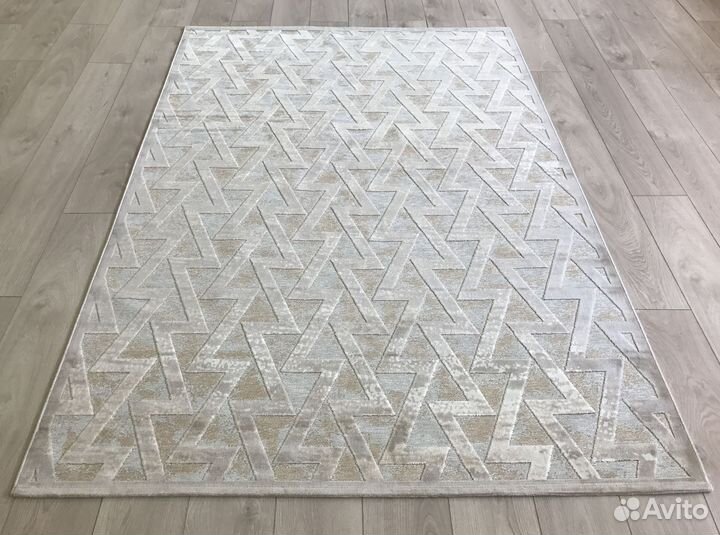 Ковер (новый)