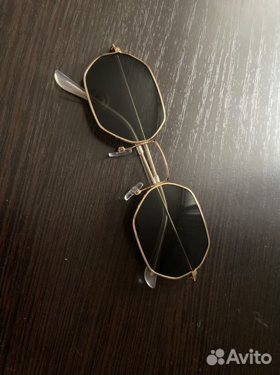 Солнцезащитные очки