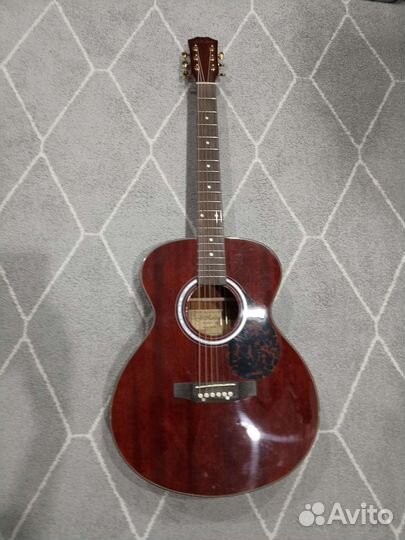 Акустическая гитара