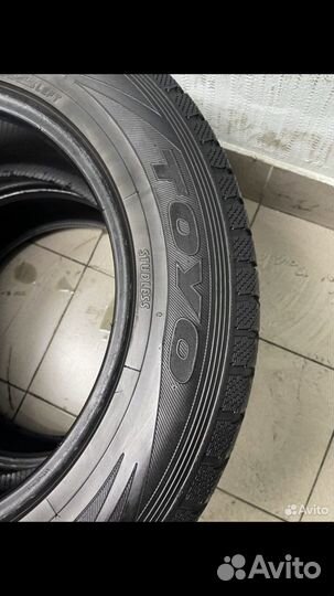 Toyo Winter Tranpath S1 225/65 R17