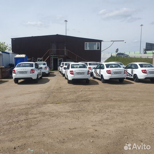 Работа водителем на LADA Granta 2023