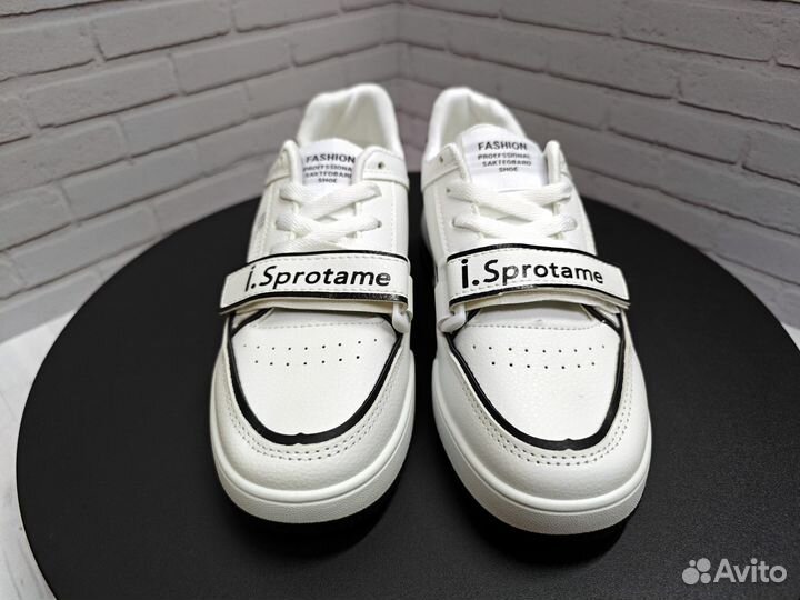 Бело-чёрные кроссовки женские 38 размер 24 см