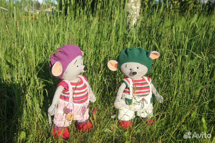 Вязаные игрушки Мышата в наличии
