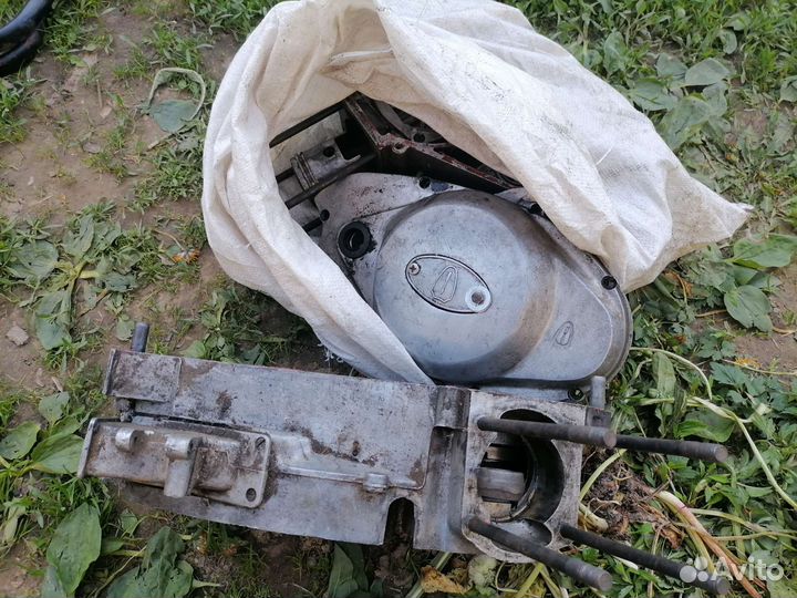 Разные запчасти для советских мотоциклов