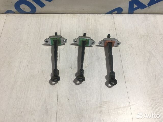 Ограничитель двери KIA cerato 2 1.6 мт седан