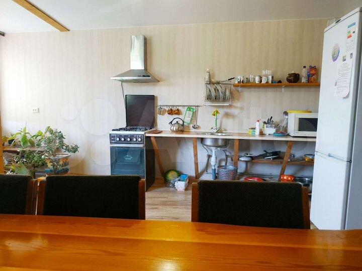 Комната 20 м² в 3-к., 2/2 эт.