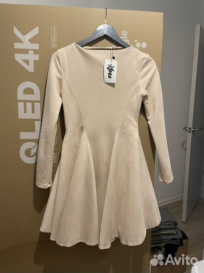 Платье женское