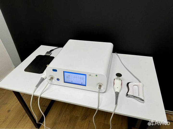 Косметологический аппарат YAG лазер для удаления тату, татуажа и пилинга Гарантия