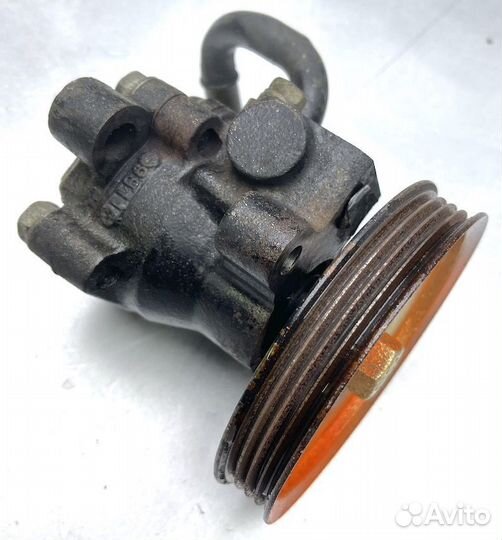 Хендай H-200 Насос гур