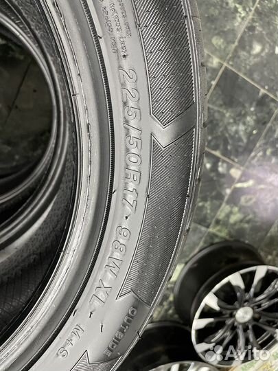 Roadmarch Prime UHP 08 225/50 R17 98W