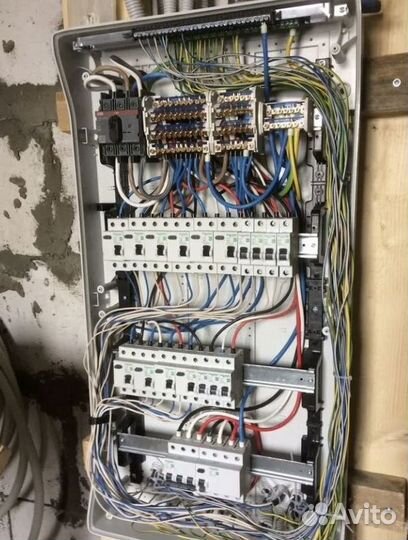 Выезд аварийного электрика на дом