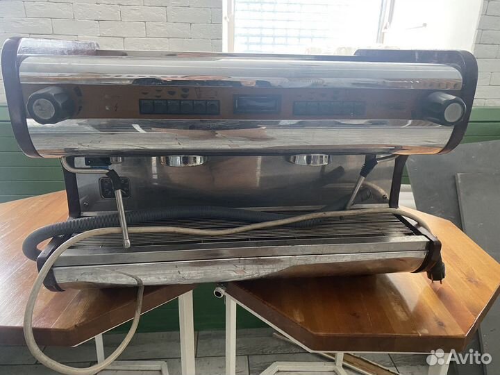 Кофемашина brudnelly