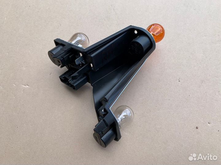 Плата заднего фонаря DS4