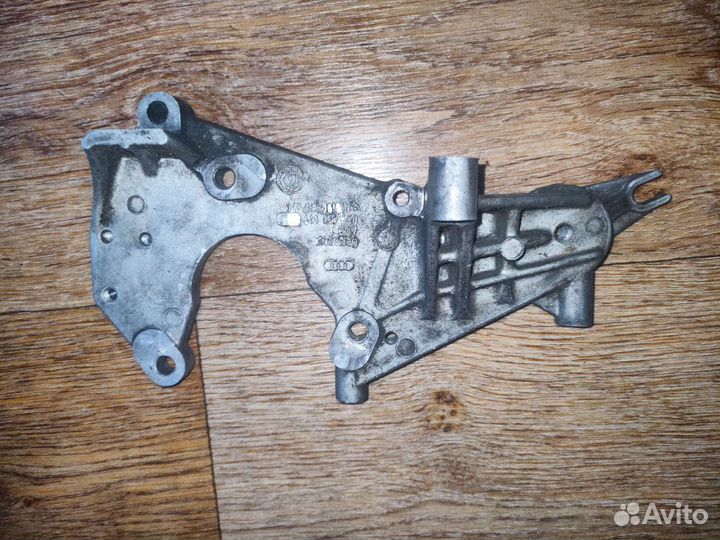 Кронштейн тнвд VAG 2.7 / 3.0 TDI