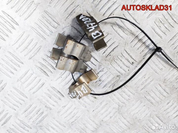 Кронштейн форсунки BMW F30 2.0 В47D20A Дизель